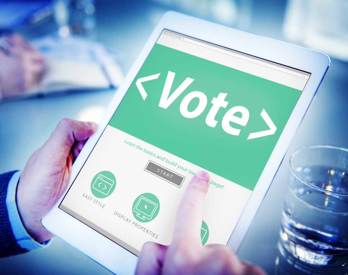 Digital Online Vote Democracy Politcs Election Government Concep foto: @Rawpixel depositphotos