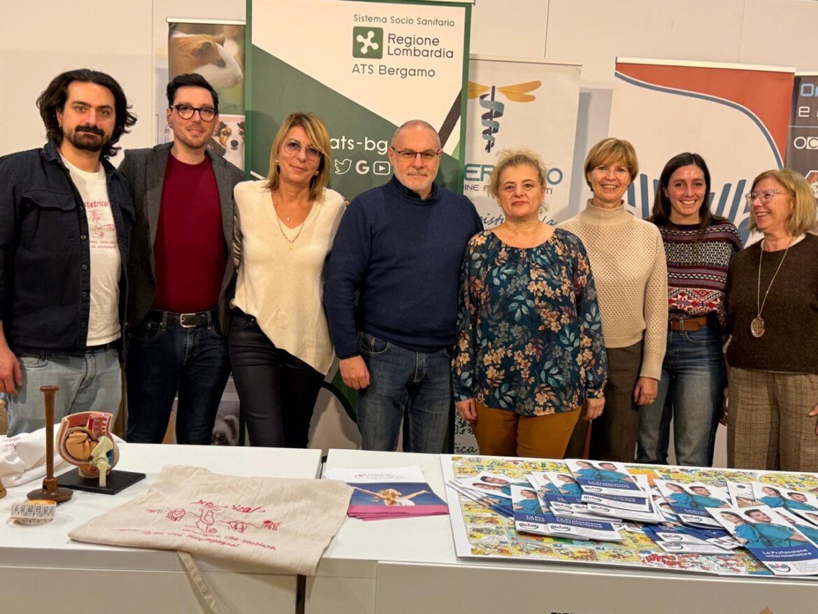 photo_5861474364757314408_y