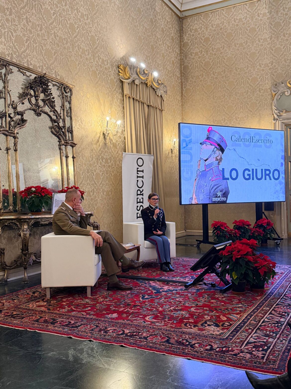 photo_5897838830650329911_w